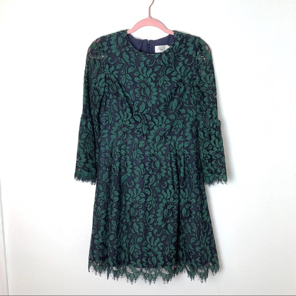 Eliza J Dresses & Skirts - Eliza J fit flare green lace on navy dress bell